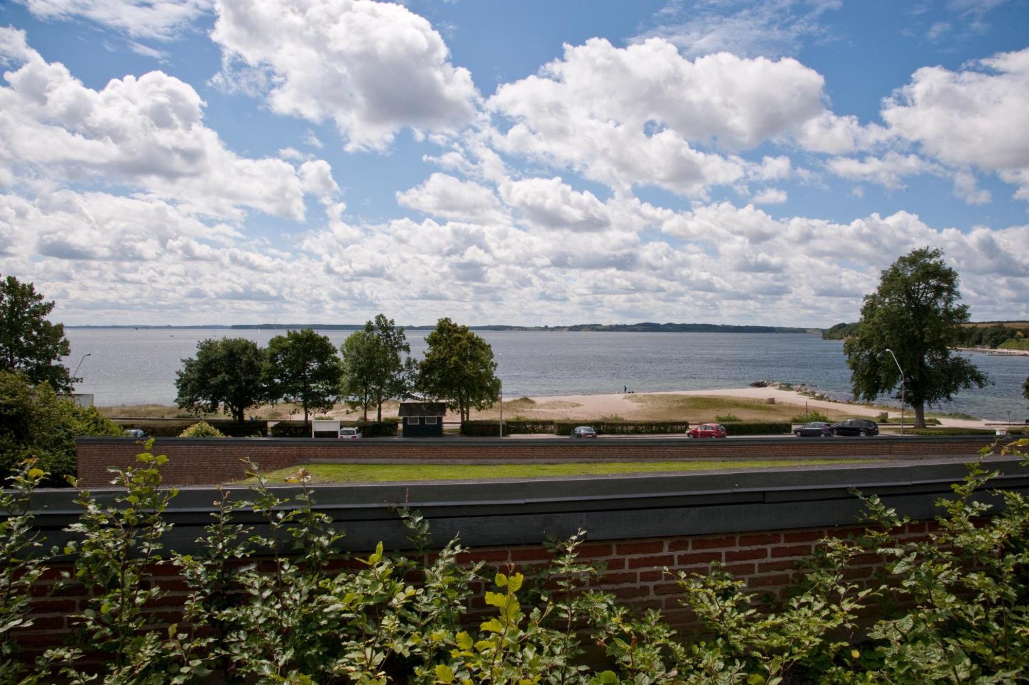 Hotel Sonderborg Strand エクステリア 写真
